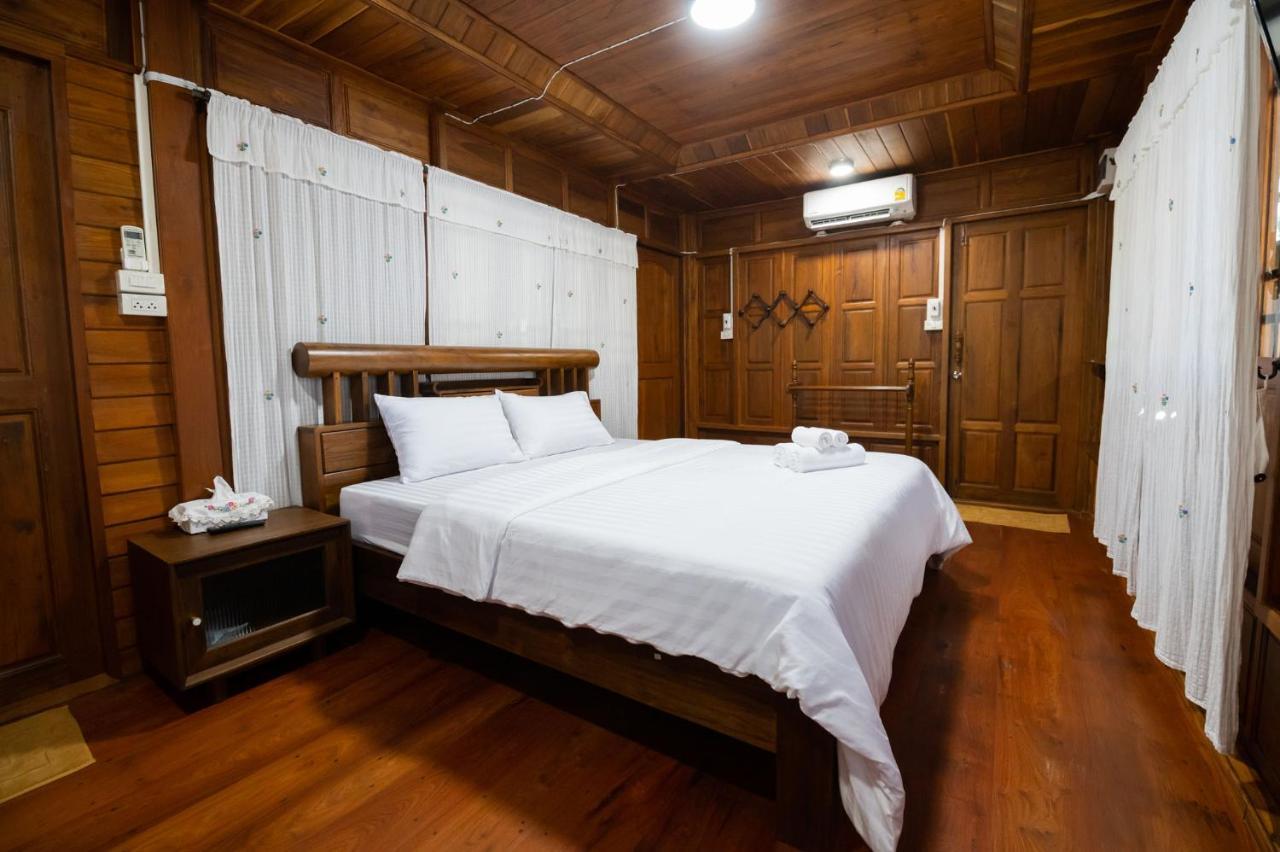 Suk Sabai Homestay Sukhothai Eksteriør billede