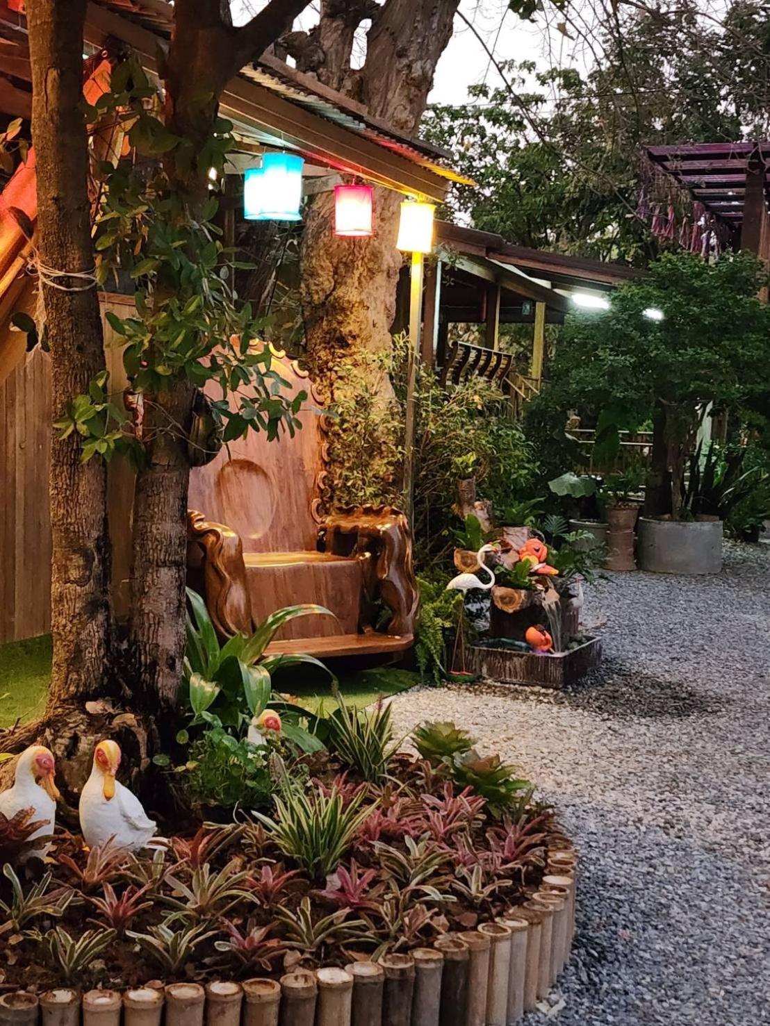 Suk Sabai Homestay Sukhothai Eksteriør billede